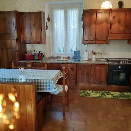Casa Gialla Apartmán Gera Lario