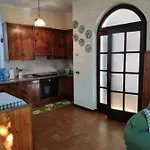 Casa Gialla Apartman *