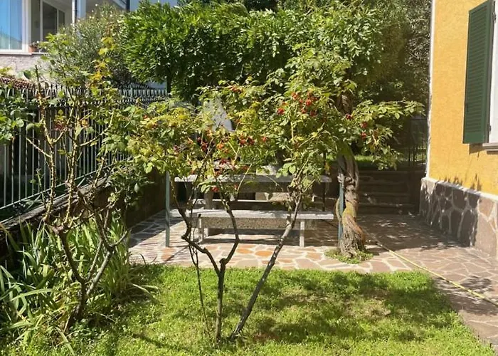 Appartamento Casa Gialla Gera Lario